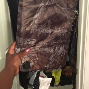 Hunting self inflating seat